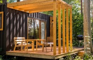 Construye tu propia pérgola de madera en el jardín Pérgola de madera sobre deck